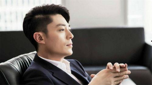 娱乐吃瓜君男演员是谁,揭秘“娱乐吃瓜君”背后神秘男演员